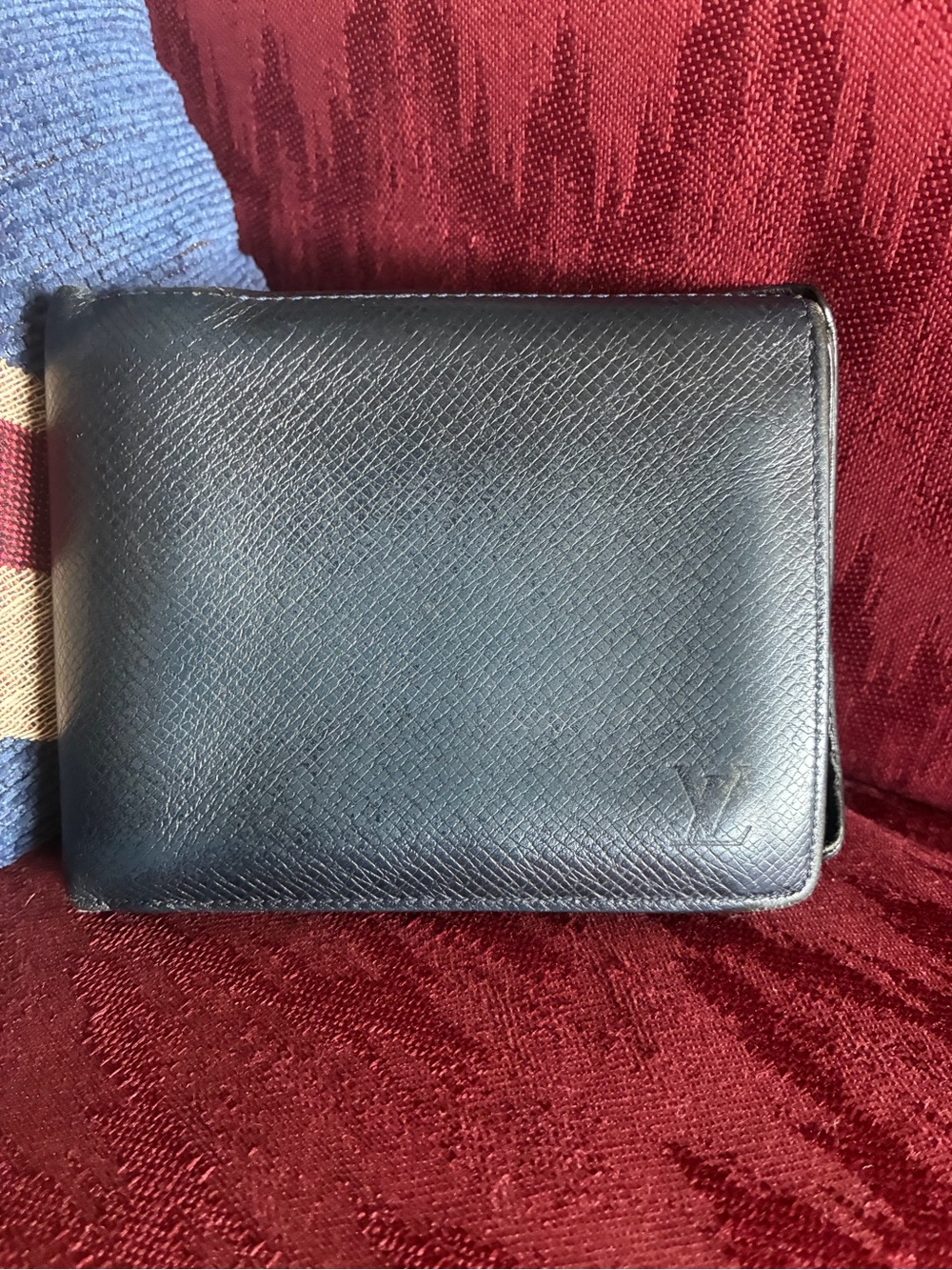 Louis Vuitton Monogram Navy Blue Taiga Leather Multi-Card & ID Flap Wallet